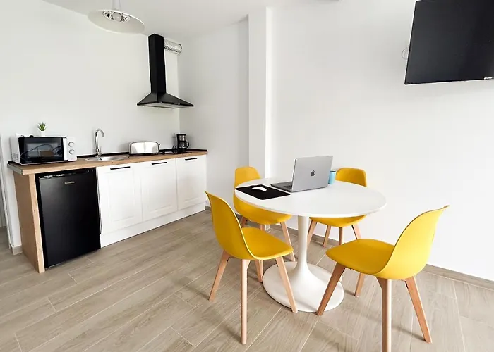 El Camino (adults Only) * Cóbreces